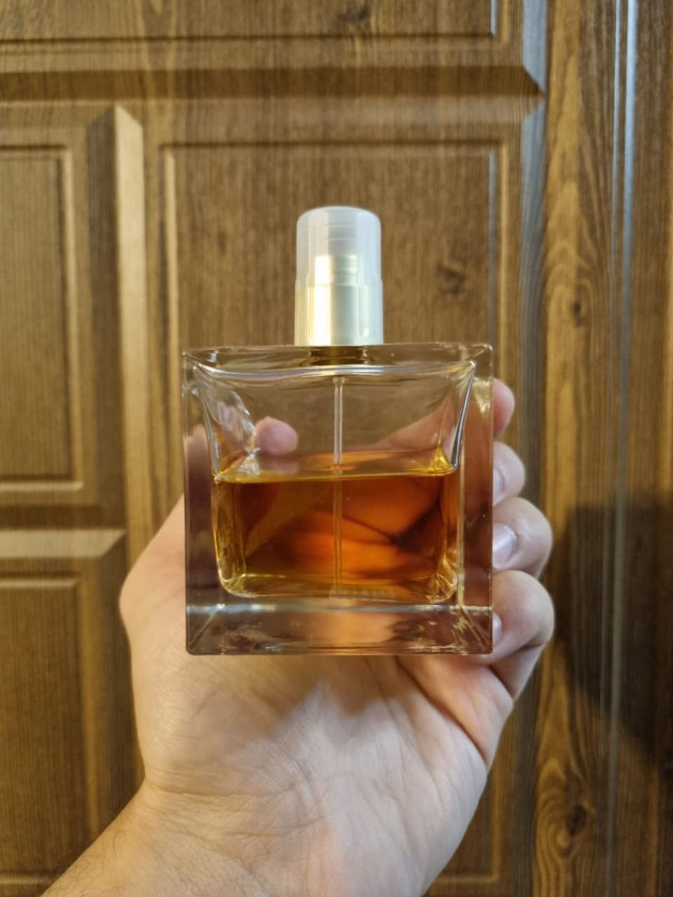 السلام عليكم
عطور للبيع تفاصيل اسفل الصور


**إذا كنت صاحب هذا الإعلان وتريد حذفه لأي سبب، رجاءا أرسل رسالة إلى الدعم الفني**