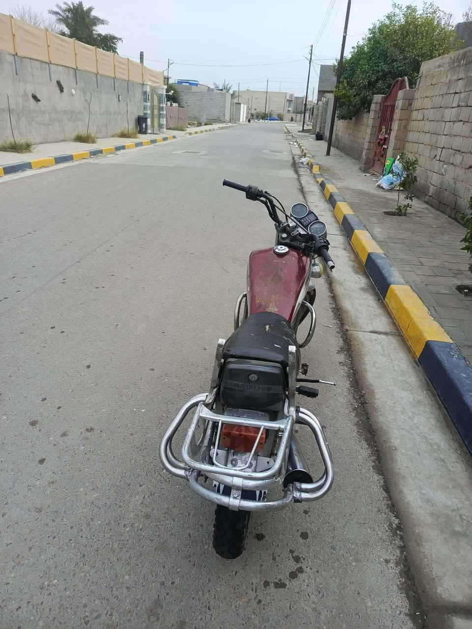 السلام عليكم ماطور دايلم ابتر شغال كهربايات كامله نقص باتري السعر 350 وبي مجال بسيط حك الجيه ***********
