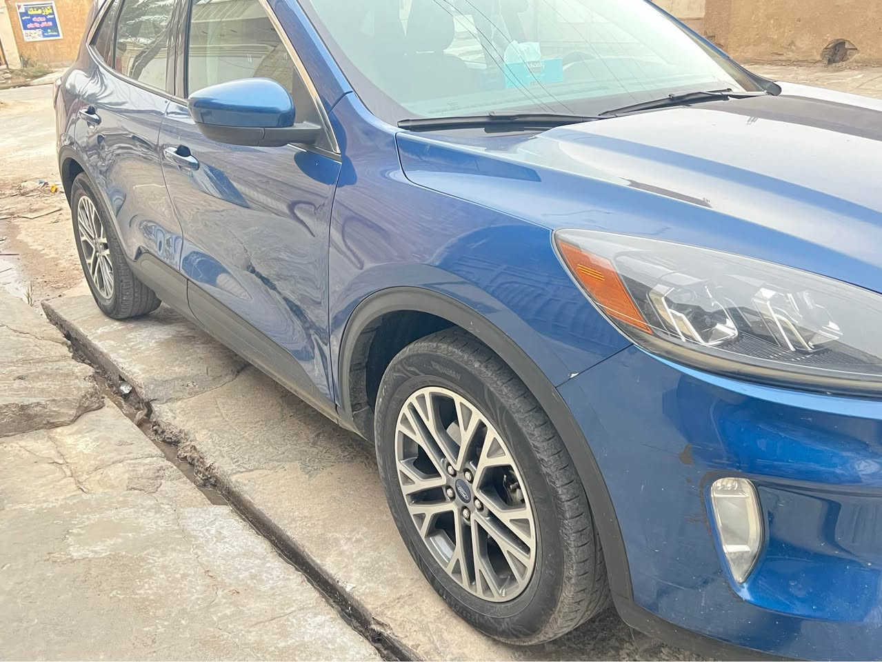 فورد سكيب 2022 محرك 1500 تيربو مواصفات (SEL) كشنات جلد صندوك كهرباء تشغيل عن بعد السيارة جديدة وما يحتاجلها اي مصرف رقم بغداد تحويل ثاني يوم بجم كبس حادثها جاملغ عكس السايق فقط معدل نفسه ومصبوغ وبالعراق صار تعديل بارد بالباب خلف السايق السعر 14200$ ومجالها بسيط  *********** الفلوجة, الأنبار
