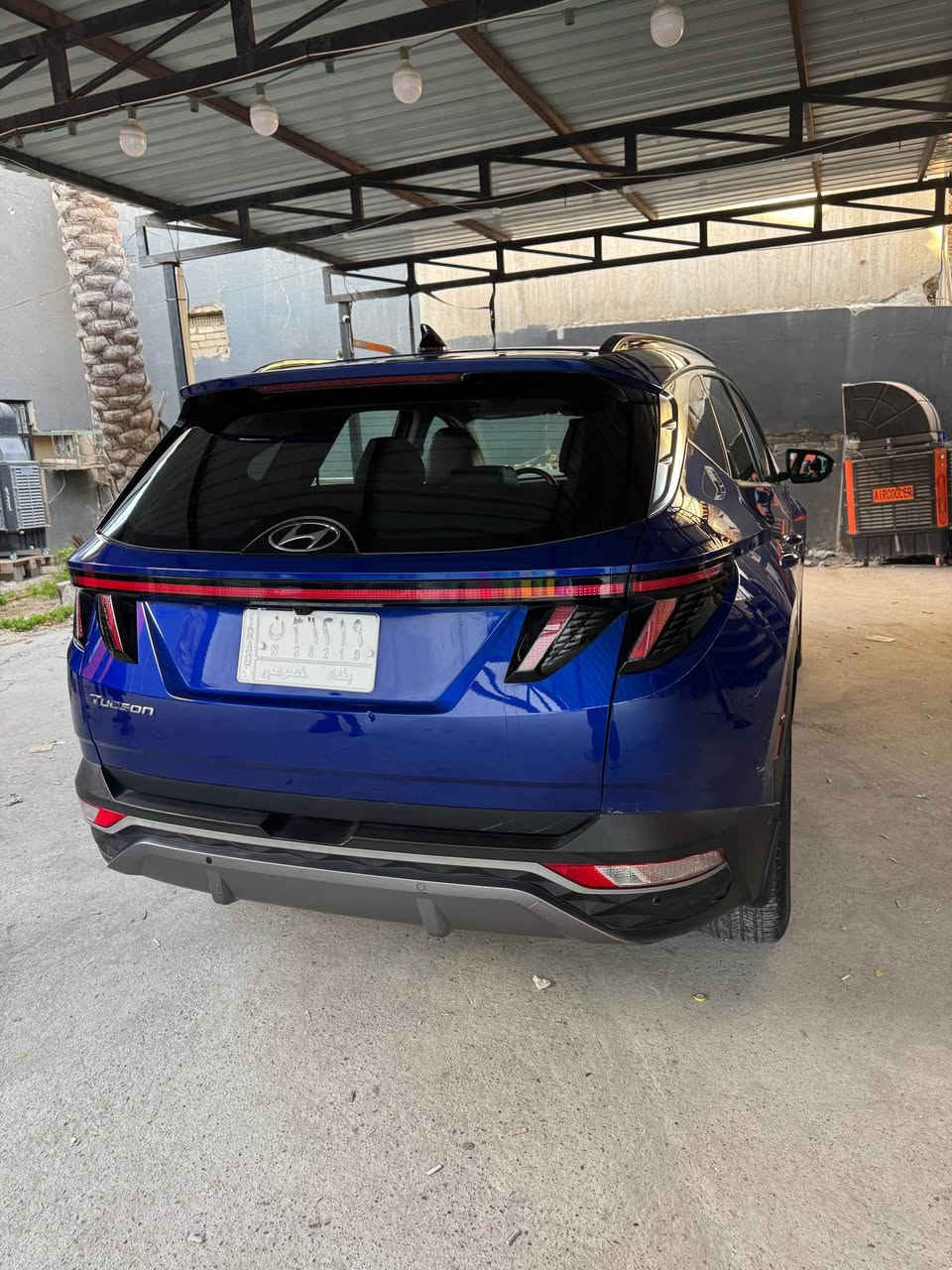 سيارة توسان موديل 2022 للبيع او المراوس 
سياره وارد امريكي سياره فول  موصفات كامله من كلشي 
سياره حادثها بيبان  ثنين وراجعات بارد. بدون صبغ  
فول كامرات وحساسات 
للاستفسار الاتصال 
*********** بغداد, العراق
