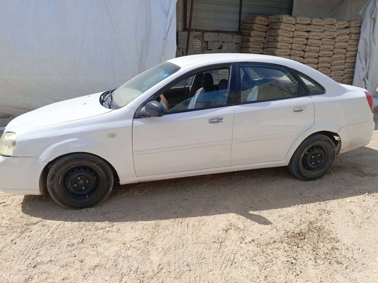 اوبتر لبيع 2004 السنويه 2030
بسمي تحويل مباشر السعر 45 او بيه مجال 
او اذ اكو مراوس حسب القناعه لا اتصال ع الرقم ***********
