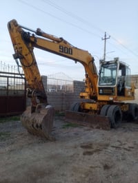 موجود حفاره جاهزه للعمل لحفر القصاطل وخطوط الماء اسعار مناسبه الاتصال ...