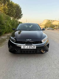 كيا فورتي فئة EX موديل 2023 المواصفات: شاشة كبيرة / كامرة دوارة / فول ...