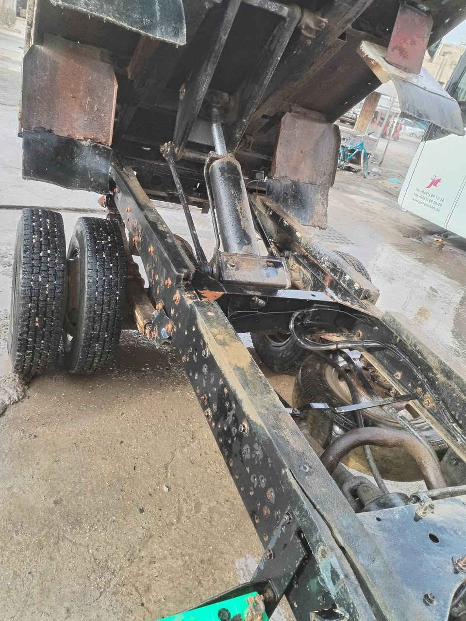 للبيع ازوزه مكفوله من كلشي تخم تاير كهربيات كلهه شغاله قماره دوشمه جديده صدر جديد بدي جديد سياره جاهزه للشغل رقم ديالى الماني تحويل مباشر السعر 58 اتصال ع الرقم ***********
