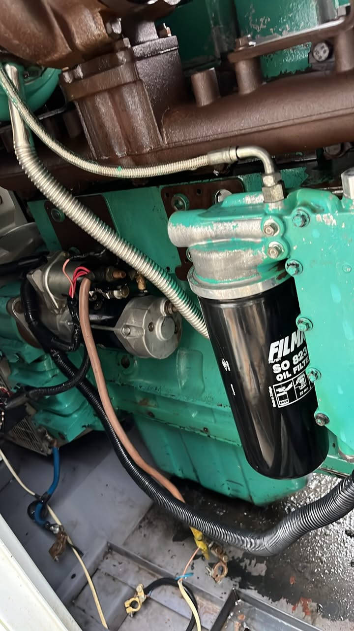 مولده كمنز حجم 114
مولده نظيفه شرط حمل 
سعه توليد 200 kva 
*********** 
***********
