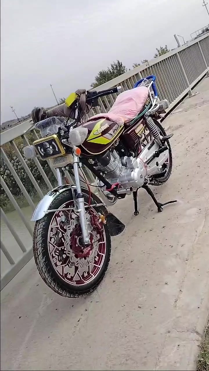 السلام عليكم 

دراجة سونك هونزدة للبيع موديل 25 محرك 200cc مكفولة كفالة عامة دراجة مال جناي كهربأيات كلهة كاملة اوراق كاملة دراجة مكفولة من الشخط السعر خاص مكاني ديالى المقدادية الشراي يراسلني ويدلل


**إذا كنت صاحب هذا الإعلان وتريد حذفه لأي سبب، رجاءا أرسل رسالة إلى الدعم الفني**