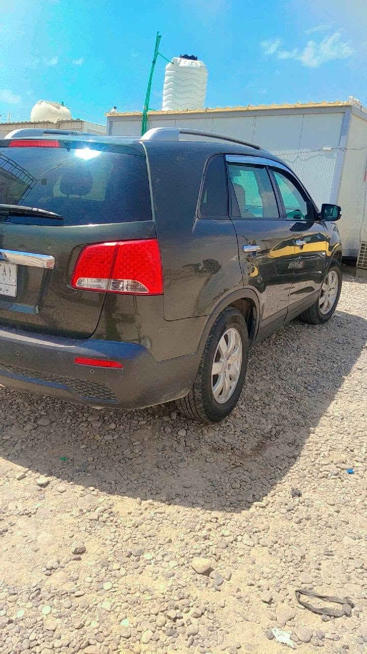 سورنتوو 12بدون ضرر بلادي رقم نينوئ كاربون السياره خليجي 7راكب السعر 130غير متواجد عل فيس ***********//***********
