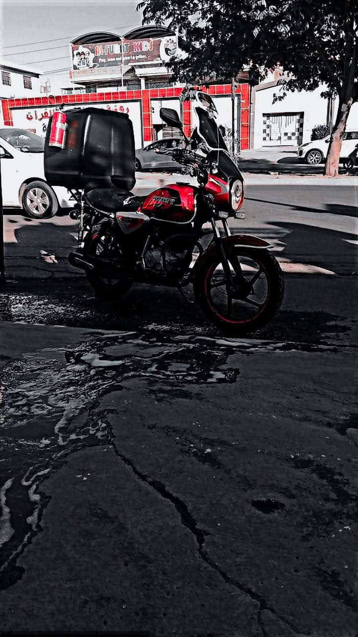 سلام عليكم بوكسر كلاسك محدث جبلي للجماليه دراجه خير من الله شلعه ومعدل مثل مموضح بالمقاطع دراجه كامله مكمله ناقصها فقط سائق نگره سلف بكل وقت أمانة الله ما تتعبك دراجه مجفته شركه بدون اوراق فقط مُكاتبه اسويلك، اكفلك سرقة عشاير واكفلك مُحرك سعرها مليون وبيها مجال ماعجبك السعر لا تعلق متواجد واتس اب مكاني بغداد 0773 155 9014
