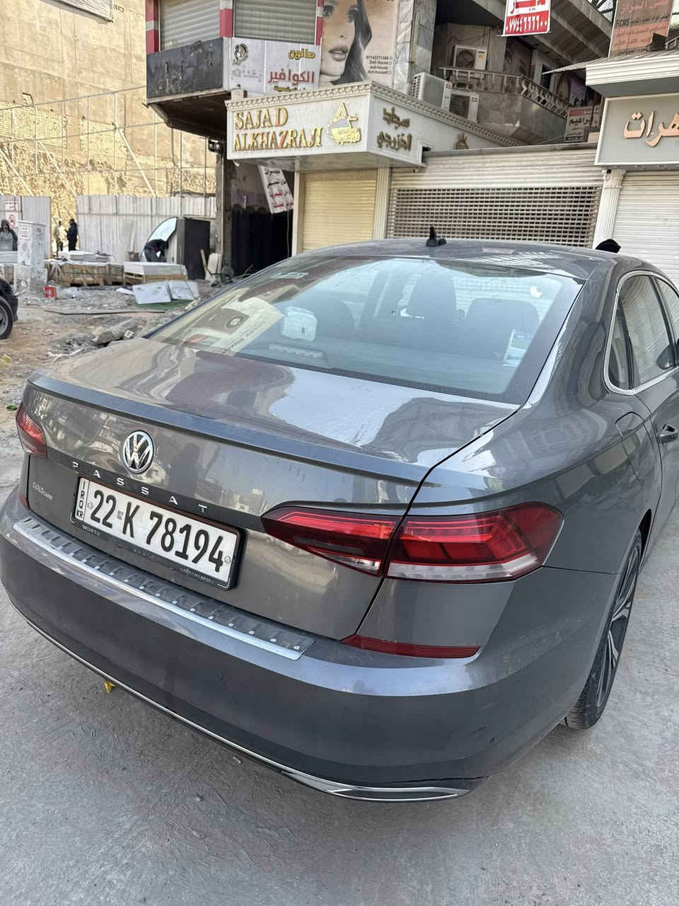 السلام عليكم للبيع باسات 2022 مكينه2000 توربو فول السياره حادثها بنيد ايرباكات برده طاگه بس ماشيه 85الف كيلو متر وليس مايل  للاستفسار 
***********
السياره مبيها نقص كامله مكمله تخم تاير صدر ادامه كامله  ترايك للبصره
