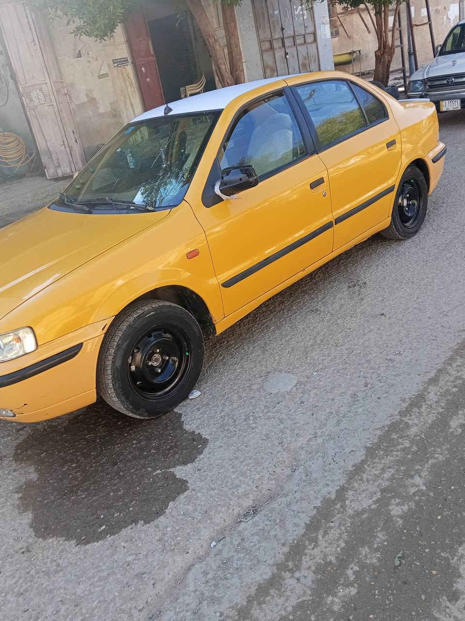 السلام عليكم 
سمند 2011 كفاله حته من الخياس لا ضربه ولاتبديل سنويه ل2029 مداور ثاني يوم محرك كير خير من الله  كهربائيات جاهزه شلع تبريد شغال نقصها فقط تايرات ب35 وبيها مجال مكاني الديوانية البدير 
***********
