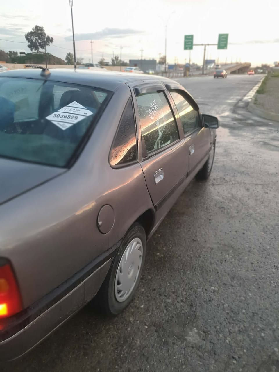 سلام علیكم اوبل ١٩٩٢ محرك جدید ١٨ كیر اوتوماتیك كیرو محرك بشرت لا سرف لا بخار سبوخ جدید رادیتر جدید كهربایات كلش مزبوت سیارە حلو  رقم بغدادشرت تحویل للسعر ٣٥ و بیها مجال مكانی كركوك ***********
