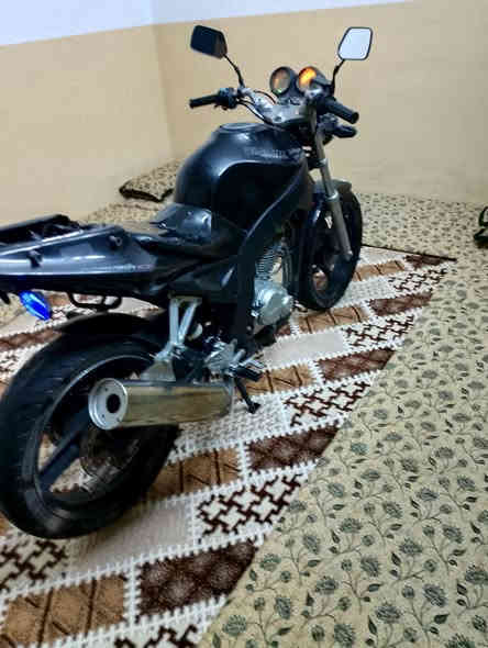 دراجة نوع دايلم 125 سيسي محرك ما مفتوح الدراجة نظيفة تحتاج باتري فقط المكان قرية أجحلة
هاتف ***********
السعر المطلوب 500ألف وبي مجال للطيبين
