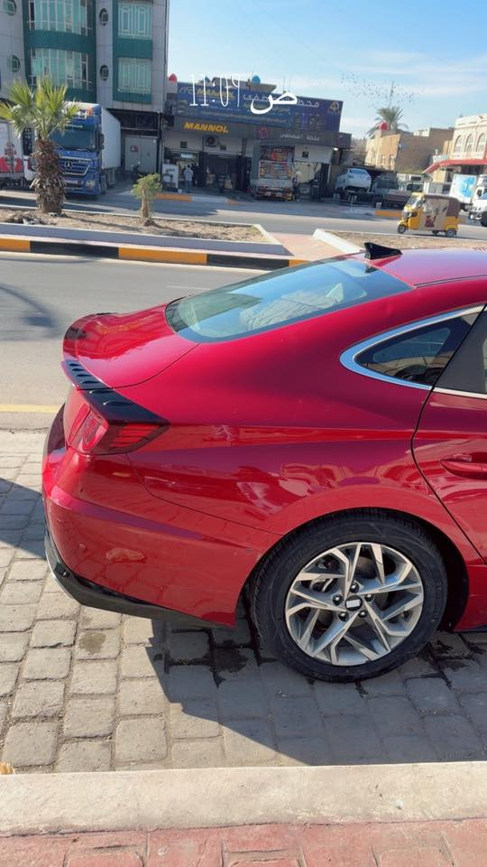 :
سوناتا2023 نص فول ✨
مكينة 2500 GDI 💪
ماشيه 55 ألف ⏱️
بصمة 🔑
شاشة 📺
كير دكم 🎮
كشن كهرباء 🪑⚡
تدفئة ❄️🔥
رادار أمامي وخلفي 🎯
رقم بغداد 🅱️
السيارة جديده وحلوه ما عليها أي شي 🌟🚗

💰 السعر: 149 قابل للتفاوض البسيط
📞 ***********
اتصال أو واتساب 📲
