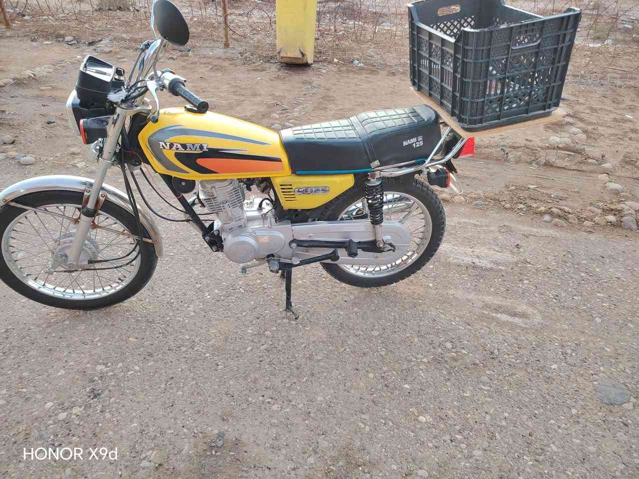 سلام عليكم رمضان كريم عليكم دراجه للبيع اربعه كير موديل 22نضيفه كلش للستفسار لاتصال على الرقم ***********
