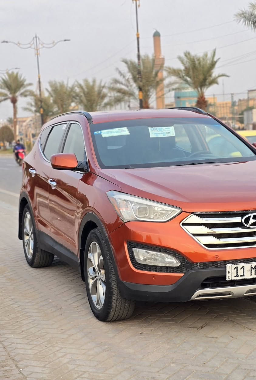 السلام عليكم سنتافيا ٢٠١٣ ماشيه ١٣٠ حادثها الجاملغ الأمامي الأيمن فقط بدون شواصي بصمه السيارة كامرا شاشة حساسات أمامية وخلفية مكينة ٤سلندر ٢٠٠٠ تيربو صور امريكا مرفقة مع الصور سنوية جديدة رقم دولي كشنات تدفئه وتبريد قطعتين شغال حداديه جديده امامية وخلفية سيارة ٥راكب  تحكم جهتين تو ويل مكاني بغداد السعر ١٣٧ رقمي ***********
