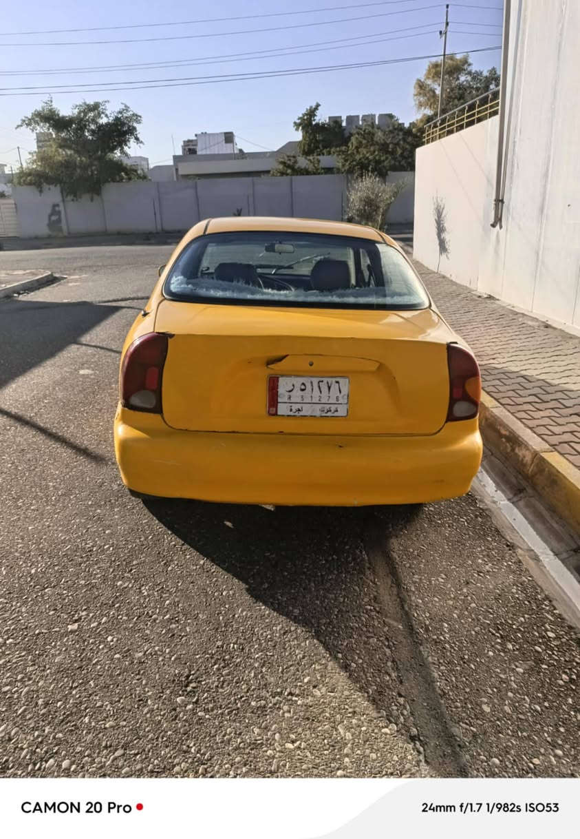 يالله سلام عليكم عدنه هاي السياره  للبيع صاحبها بكركوك تحويل دفتر بانزين موجود سعرها 23وبيها مجال رقم صاحبها مكلف بل نشر 👈 ***********
