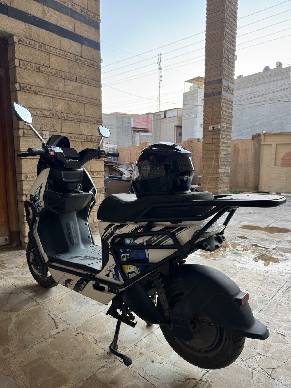 دراجة كهربائية شحن 
نوع : سوبر ايبو 
اصدار شركة : Apk 2025
السرعة : 100
نوع وحجم البطارية : ليثيوم  50 امبير 72 فولت 
حجم الملف : 2500  اورجنال
المسافة : 70 كيلو واكثر
شاشة : اندرويد
ثلاث سرعات
مثبت سرعة 
دبل اشارة 
ديسكات 
درع حديد حماية 
الاطارات حجم 12
تتحمل وزن الشخص اكثر من 120 كغم
الدراجة غير مشمولة بنظام الحجز المروري يعني ( متنحجز) 
نظام تشغيل عن بعد
كارت تشغيل ( لمس الشاشة فقط)
نظام حماية تنبيه وانذار  عند اللمس والحركة 
نظام الايت 
ناصي عالي رماش 
نظام البارك p
دبل سويج 
دبل كارت 
دبل ريمونت
ثلاث طرق تشغيل 
مدة الاستخدام شهرين فقط 
السعر مليون و خمسميه 
العنوان بغداد : السيدية 
***********