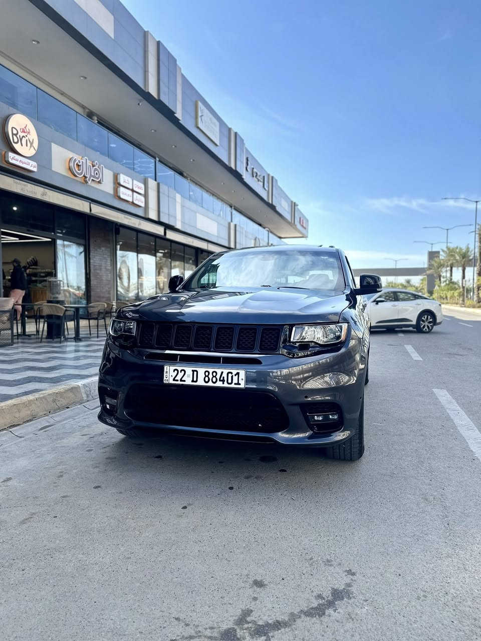 Jeep Grand Cherokee Limited 2021 – 5.7L HEMI V8

جيب موديل 2021
فئة Limited
محرك V8 سعة 5.7 لتر (HEMI)

السيارة مركّب عليها كت SRT، وجميع القطع الأصلية موجودة ومحفوظة، بدون أي ضرر او صبغ 

الممشى: 48,000 مايل قابل للزيادة 

السعر : 270 ورقة وبيها مجال 

المواصفات:
• فتحة سقف بانوراما
• كشنات كهرباء مع تدفئة وتبريد
• كشنات خلفية تدفئة
•   ستيرن تدفئة
• كشن ميموري 
• رادار خلفي + رادار بالنقاط العمياء بالمرايا
• نظام دفع رباعي 4x4
• كير ومكينة مكفولة
• باقي مواصفات الجيب المعروفة

التسجيل:
• رقم أربيل الجديد
• سنوية جديدة
• السيارة باسمي
• تحويل وكالة حسب الرغبة

ملاحظات الحادث:
• بابين تعديل
• نصف جاملغ خلفي مرجّع بارد
• صفحة السائق

السيارة نظيفة جداً وما بيها أي نقص من ادامة من حدادية وصدر كلة جديد وغراض موبار الاصلية  

رقم الشاصي:
‏1C4RJFBT6MC584293

صور الحادث:
https://bid.cars/en/lot/0-32411350/2021-Jeep-Grand-Cherokee-1C4RJFBT6MC584293

مكان السيارة: أربيل او بغداد 

رقم الاتصال: 
***********  واتس اب موجود
