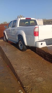 تايكر كراند 2014 للبيع سياره نضيفه مصبوغ حزام بيه كتاب مرزاد تريد رقمه...