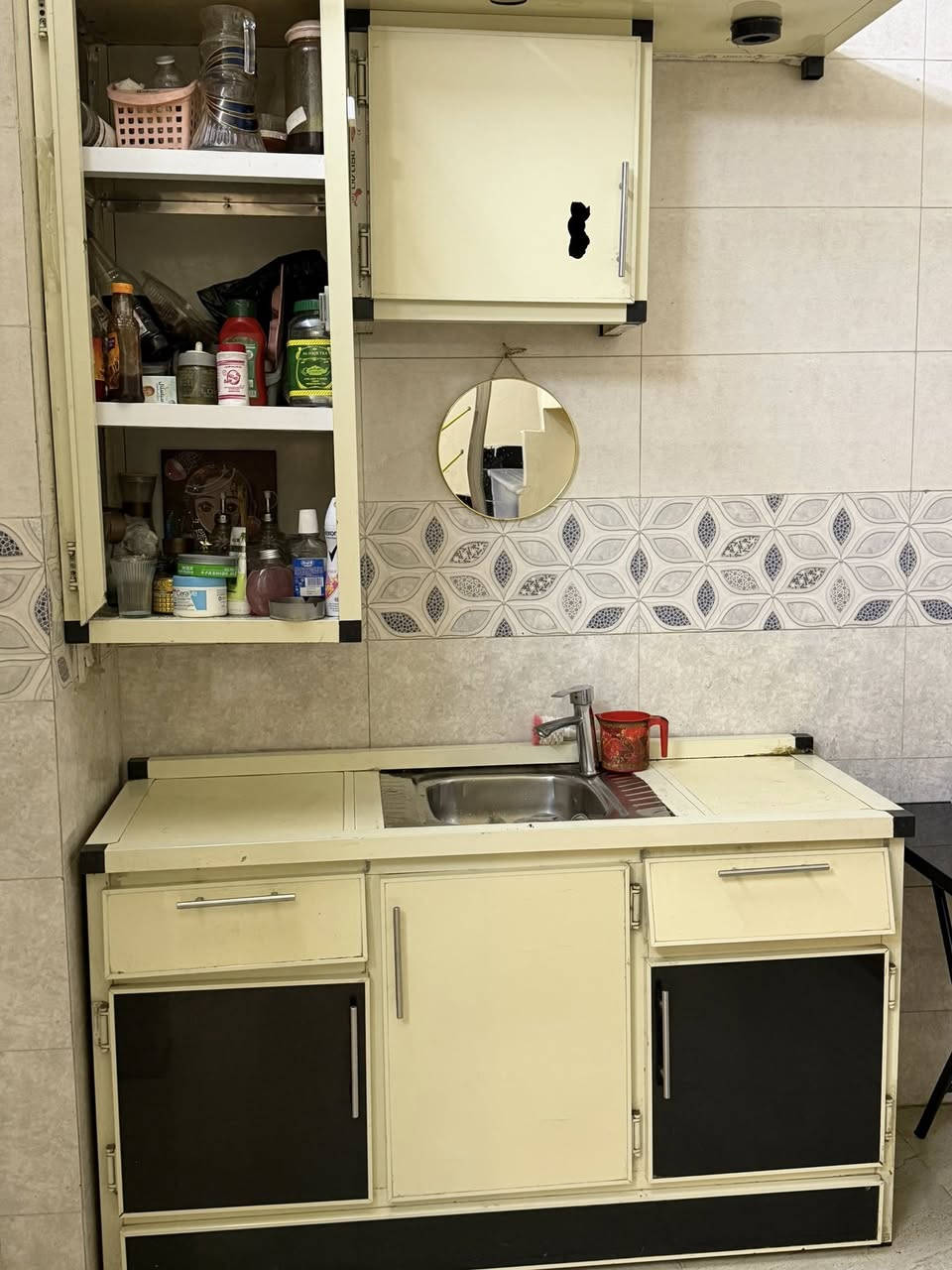 كاونتر 100
طباخ 50
ثلاجه150 
مجمده 100


**إذا كنت صاحب هذا الإعلان وتريد حذفه لأي سبب، رجاءا أرسل رسالة إلى الدعم الفني**