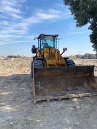 شفل لبيع صيني الجي موديل 23 الحجم 46 موبايل 07826015231