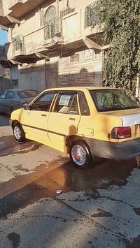 للبيع سايبه موديل ١١رقم الماني بغداد سياره جاهزه اي نقص مابيها شواصي ج...