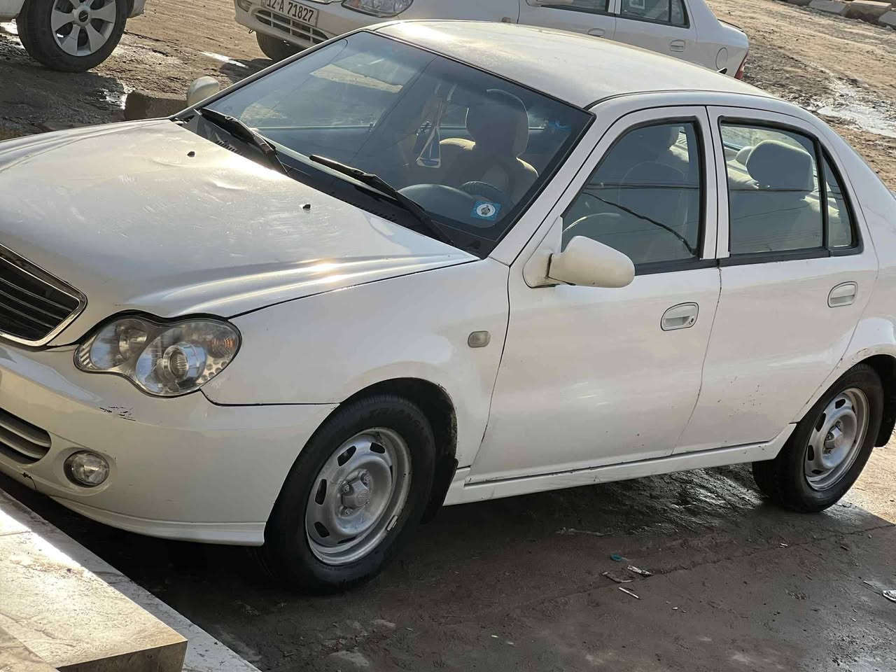 رقم بغداد هزه ورقم جديد محرك كير تبريد شرط 
السعر ٤٠ موديل ١٣

***********
