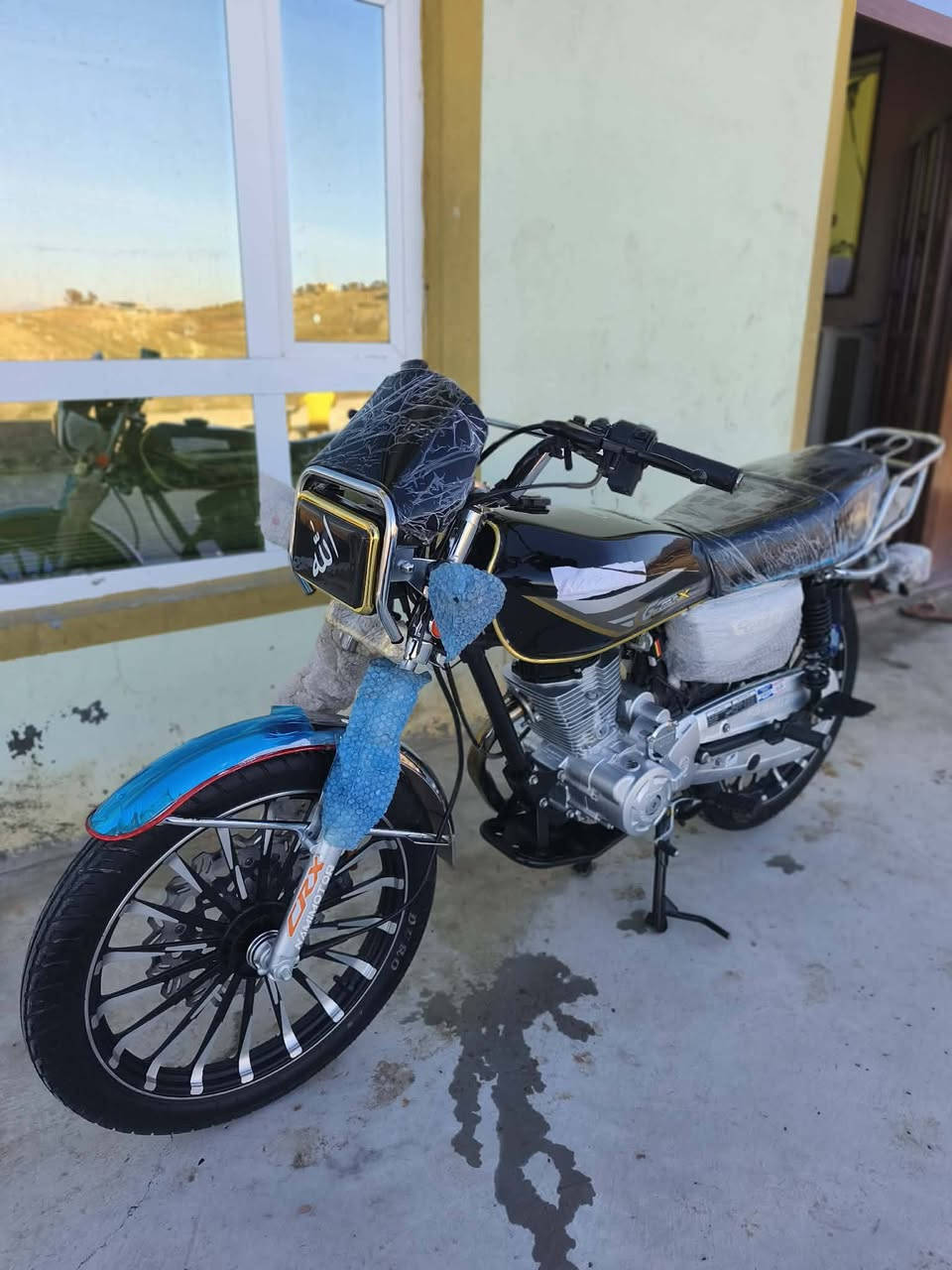 السلام عليكم دراجه نامه برو للبيع موديل 25/مكينه150السعر 800وبيها مجال المكان ديالئ جلولاء


**إذا كنت صاحب هذا الإعلان وتريد حذفه لأي سبب، رجاءا أرسل رسالة إلى الدعم الفني**