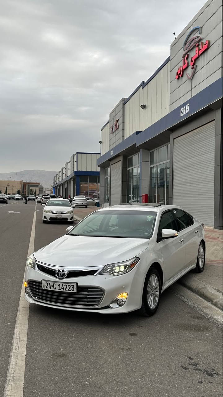 Avalon 2013 limited 
السلام عليكم 

اللوان : ابيض 
وارد خليجي 
عداد المسافة : 272 km 

حجم المحرك : 6 سلندر  

ملاحطة السيارة : جملغ بيها كارت 
بدون ايرباك كله سليمة 💯💯
موديل:2013
سعر:213 ورقة   🔥🔥
فول فول مواصفات 𝟏/𝟏.
داخل كريمي

بصمة ابواب
بصمة تشغيل
تشغيل عن بعد(𝐑𝐞𝐦𝐨𝐭𝐞 𝐒𝐭𝐚𝐫𝐭)
شاشة دشبول ديجيتال
شاحن هاتف لاسلكي 
ماوس تحكم
كاميرة 
هاند بريك بصمة
اوتو هولد (𝐀𝐮𝐭𝐨 𝐇𝐩𝐥𝐝)
اوتو ستارات (𝐀𝐮𝐭𝐨 𝐒𝐭𝐚𝐫𝐝)
اوتو ستوب (𝐀𝐮𝐭𝐨 𝐒𝐭𝐨𝐩)
رادار امامي (تحديد مسار)
رادار جانبي  (نقاط عمياء)
رادار خلفي (التحذير من الاصطدام)
حساسات امامي 
حساسات جانبي
حساسات خلف
نظام (𝐄𝐜𝐨)
نظام (𝐍𝐨𝐫𝐦𝐚𝐥) 
نظام (𝐒𝐩𝐨𝐫𝐭)
تبريد لمس
تبريد مركزي
كشنات جلد
كشنات كهربائي
كشنات خزن+میموري 
كشنات تبريد
كشنات دفئة
تحكمات استيرن
استيرن تدفئة
كشنات جلد
كشنات كهربائي
كشنات خزن+میموري 
كشنات تبريد
كشنات دفئة 
صندوق شفط كهربائي 
لايتات 𝐋𝐄𝐃 عدسة زينون بيلادي
بلوجكترات 𝐋𝐄𝐃 بيلادي
بكلايتات 𝐋𝐄𝐃 بيلادي
ويل كروم 

تفاصيل اكثر الاتصال علی ارقام التاليه ‏‎‏ 

‏ *********** 📲📲

Duhok أربيل, العراق
