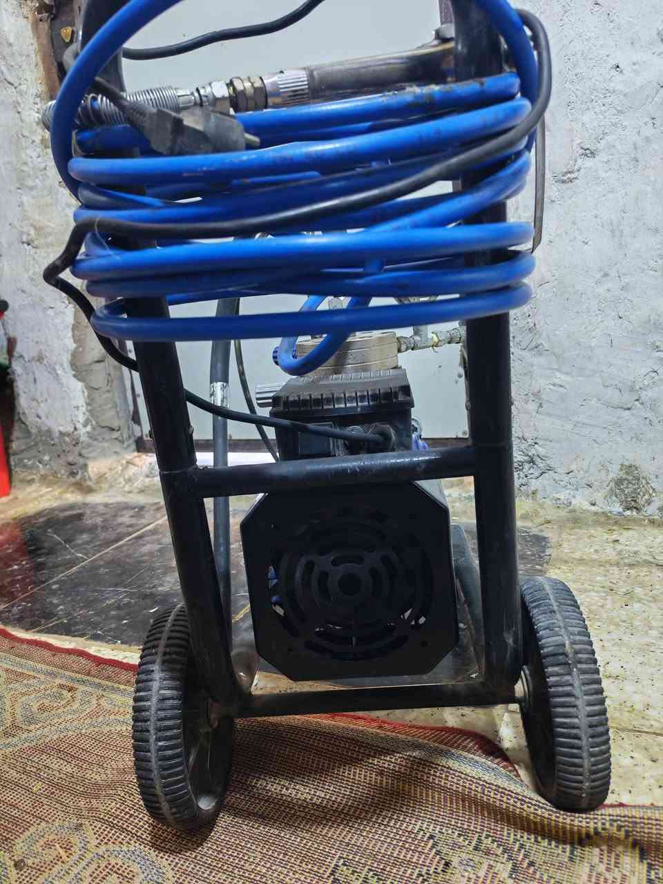 السلام عليكم جهاز صبغ بنتلايت مستخدم مرة واحدةالسعرة400الف 
***********النجف
