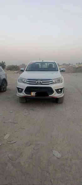 سلام عليكم   سيارة هايلوكس تي آر تي موديل 2019  مكفوله كفاله عامه ماشيه 180 الف مداور ثاني يوم رقم بغداد. السعر 325 وبيها مجال ‭٠٧٨٣ ٨٧٨ ٣١٣٥‬ هاذ رقم صاحب السيارة انـي مكلف ب النشر
