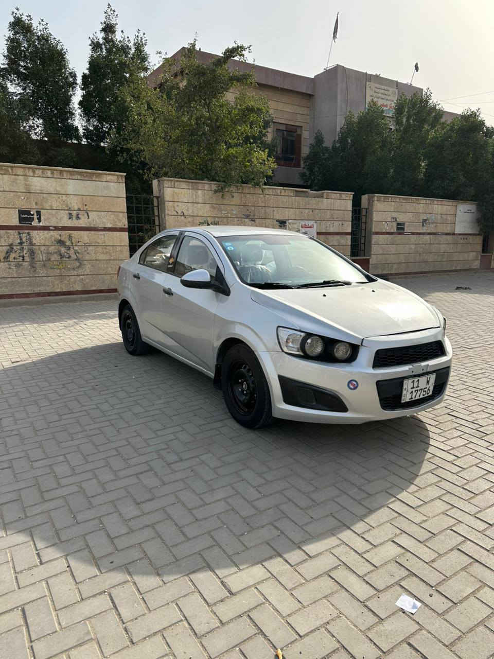 سلام عليكم للبيع فقط شوفرليت سونك موديل٢٠١٢ وارد خليجي محرك ١٨٠٠ السيارة بيهة شكم قطعة صبغ اثر جراد كير مكينة حدادية كفالة السيارة جاهزة من كلشي السعر ٦٣ وبيها مجال مكاني بغداد وهذا رقمي ***********
