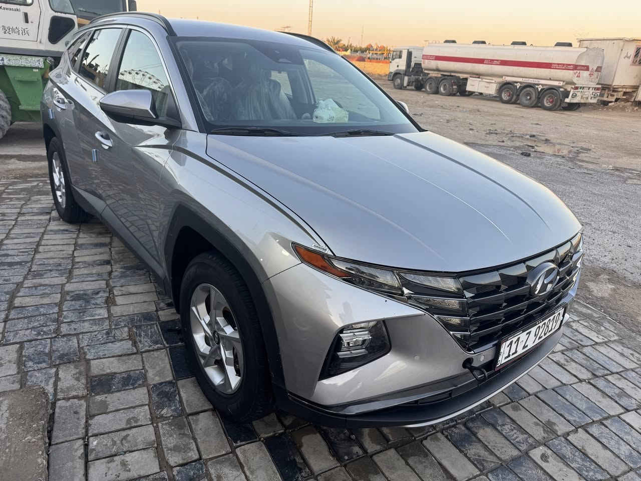 توسان للبيع  او مراوس
وارد امريكي حادث فقط بنيد ودعاميه
سنويه بسمي جديده رقم بغداد
مكاني بغداد الحريه

مواصفات  

مكينة 2500

حساسات داخليه عند نسيان طفلك او كسر زجاج او دخان تقوم سياره دك هورن
رادارات امامي جانبي خلفي 
كشن كهرباء 
تدفئة بالكشنات
بصمة تشغيل + ابواب 
جنطة كهرباء +ينفتح عند لقتراب
تشغيل عن بعد 
شحن لاسلكي 
نقطة عمياء 
اوتو هولد 
مانع تصادم امامي خلفي 
مانع انزلاق
5 انظمة قيادة 
هاند بريك بصمة 
تبريد قطعتين + خلفي 
لايتات ليد عدسة زينون بلادي 
شاشة كار بلي + كامرة خلفية دوارة 
تحديد مسار 
مثبت سرعة
تحكمات ستيرن
اشاير بالمري
السعر  185 وبي مجال بسيط ***********
