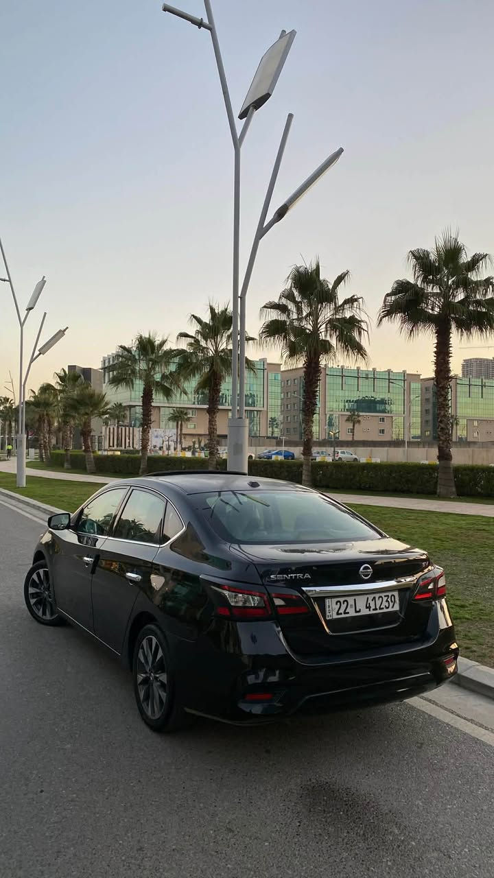 نيسان سينترا ٢٠١٧ ئةمريكى svr
سةيارةكى خاوئن و فول مواسةفات گئر و مةكينةو تةبريد
تةقةو رةقةى هةموو بة شةرته جةمپةكى بچوكى پشتى هةيه تةنها شوئنى قفلى تؤزةك ئةزيةتى خوارديه ناو عةوزى نةگرتيه دوو چاملغى دواوةى سبوغة كالبونةوةشى هةيه 
***********

سيارة نيسان سينترا ٢٠١٧ مواصفات svr فول مواصفات 
سيارة نضيف كير محرك كلها بشرط بيها ثنين قطعة صبوغ جاملغين وراء *********** أربيل, العراق
