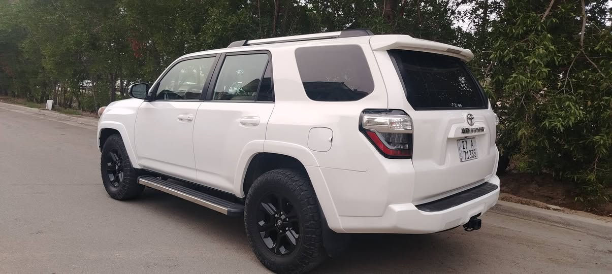 السلام عليكم تويوتا فور رنر 2019 رقم دولي تحويل مباشر حادث قرق بيه صبغ بدون دواخل بس رش محرك 6 سلندر بازين كير اتوماتيك جلد كشن كهرباء شاشه تحكم سعر 185 مكان بغداد حي الخضراء هاتف *********** شراي يتصل
