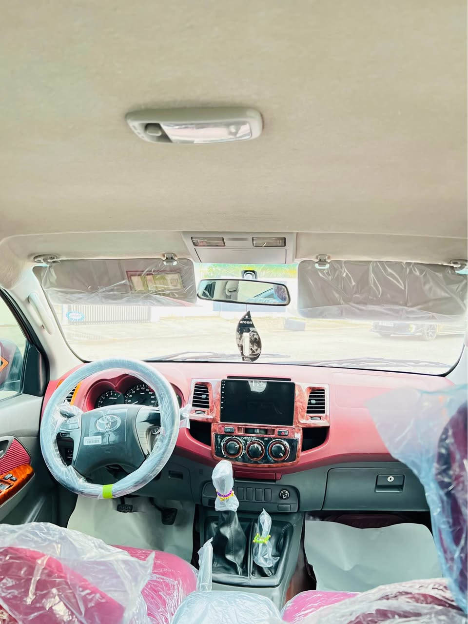 تویتا مەرزیە رەنگی رەشی قەتران دە بل اکسل مو دیل 2013 سەید نەهرو بتل abc ناو سور قولاب شاشە ئایپات کا میرا حە ساس جام کارە با ئاوینە کارە با ئیرباک و زوری تر گیرو مە کینەی نە کراوەتەوە کەم روشتوە دەنگودوکەلو بو خاری بەشەرت سەنەویو رەقە مو پلیتو هەزەی و ژینگەی نوییە تا  2030 بەناو خو مە وەکالە پەنجە موربەشەرت سەیارەکە سونەریم داناوە تکایە سەیری کە جوار تایەیی نویە ویلی بیلادە توندوتولی بەشەرت هەموو گیانی وەک خوی ماوە سالانسای بیلادە تکایە نامە مەنیرە ژمارەی دانراوە هی خاوەنی
*********** كويسينجاك, أربيل
