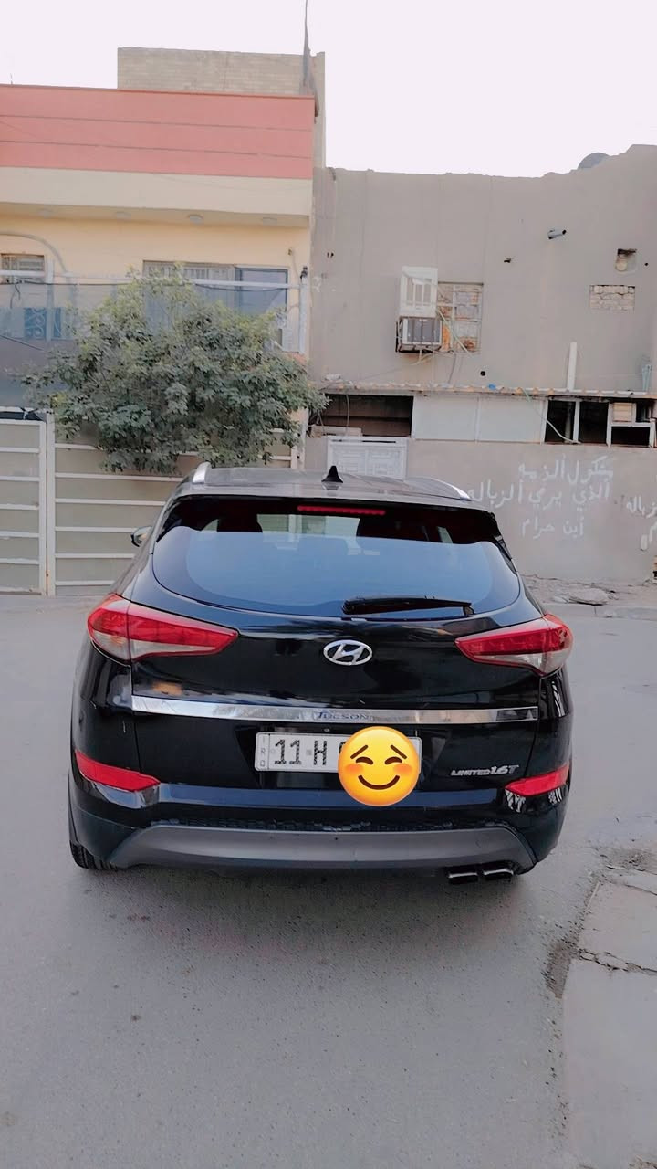 سلام عليكم ..
توسان وارد امريكي موديل 2016
تيربو رقم بغداد دولي بسمي
اللمداد. فوول ماشيه 81
بصمه تشغيل او ابواب
فتحه سقف
جنطه كهرباء
كراسي كهرباء 2
كراسي تدفائه
 شاشه اوكاميره دواره
رادار جانبي
مانع انسلاق
تحكات جهتين
تبريد قطعتين
داخل جلد
المتداد هواي بيها مواصفات بعد
حادث مال امريكه  فقط بنيد امبدل فقط ولصفحه صبغ بددون
داخل لا تكم ولا شواصي كفاله.. بل نشر صور امريكه
سعر 127 او بيه مجال بصيط 
مكان بغداد دولعي ***********
