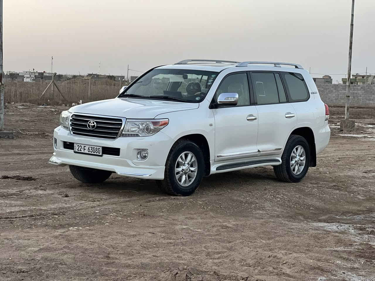 السلام عليكم لاندكروز للبيع2009 ستينيه فول مواصفات سيارة حيل نظيفه  للاستفسار اكثر الاتصال على الرقام التاليه ***********/***********
