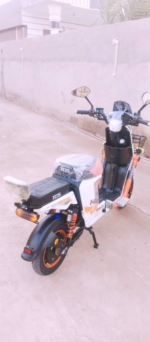 السلام عليكم بيع مراوس  دراجه  للبيع شحن برقي ما مفتوح بيها  موديل 2026 استعمال قليل فول مواصفات دراجه نظيفه  ما متعوبه  شرط دراجه على الفحص جديده سعرها ب525 وبيها مجال للطيبين مكاني ديالى الخالص رقمي ***********
