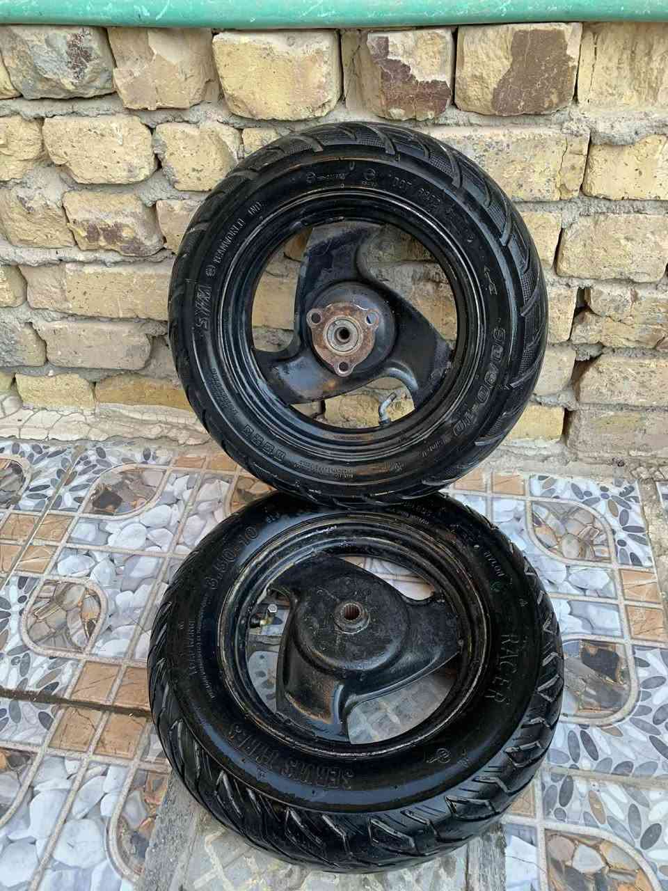 الي يريدهن يراسلني سعرهن 35 وبيهن مجال مكاني حمزه غربي ***********
