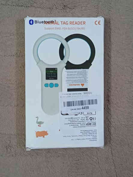 مستلزمات كلاب (مفارش عدد ٣ درجة أولى و اجهزة تدريب كلاب لاسلكية عدد ٢ و جهاز قارى رقاقات تتبع الحيوانات عدد واحد) للبيع.
للمزيد من المعلومات مراسلة الصفحة او الاتصال على الرقم *********** واتساب. يوجد توصيل لكل المحافظات.
