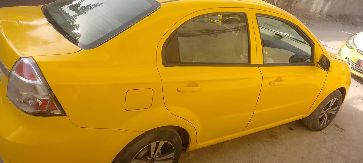 افيو البيع موديل 11 خليجي مكنه مفتوح اوتماتيك فول قطعتين داخل
***********
