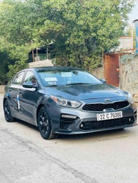 وارد امريكي • محرك ٢٠٠٠ • قير اوتوماتيك