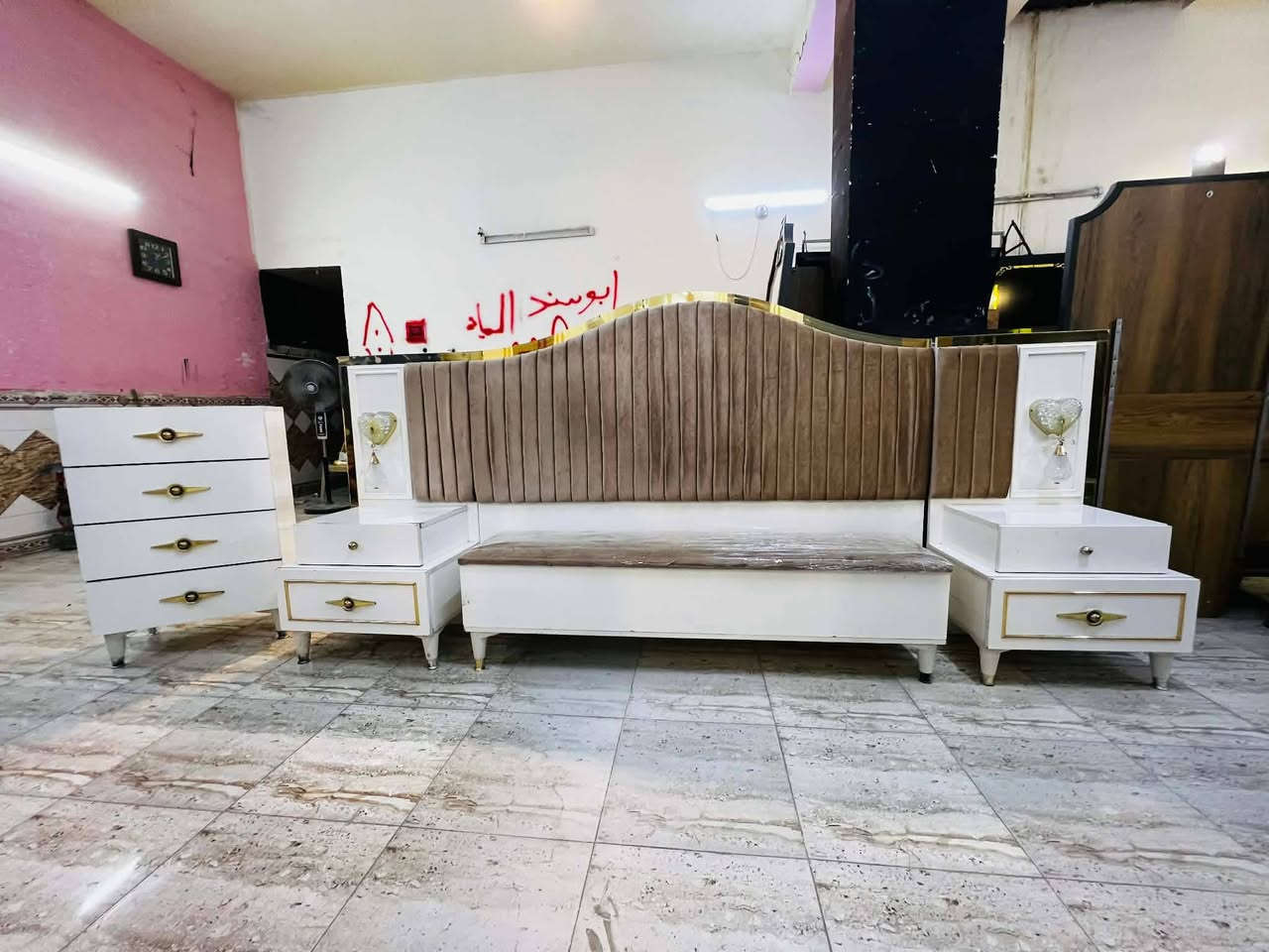غرفه تحفه لبيع سعر مناسب جدا مناسب بس شري يجي خاص رحان ❤️❤️❤️‍🩹


**إذا كنت صاحب هذا الإعلان وتريد حذفه لأي سبب، رجاءا أرسل رسالة إلى الدعم الفني**