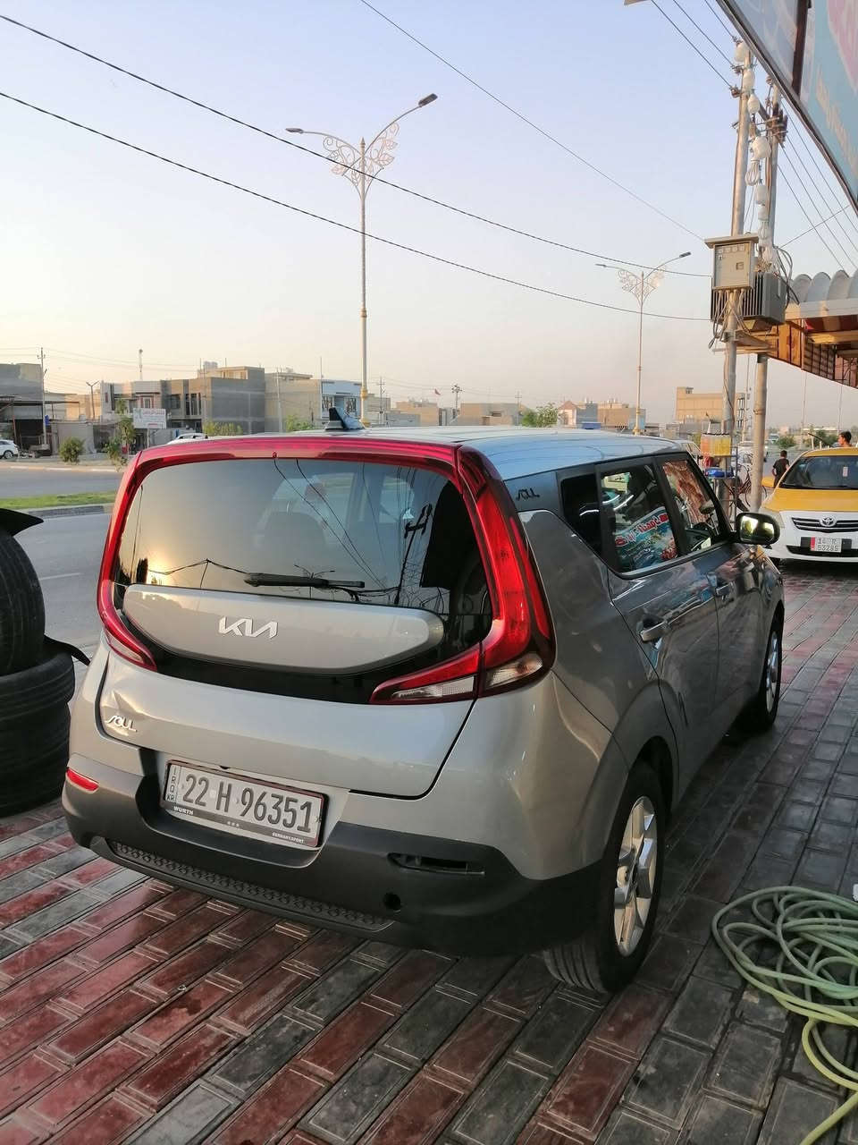 كيا صول للبيع موديل 22 ورد أمريكي حادث حافت الجاملغ الخلفي فقط الباقي كبس الشركة ترقيم أربيل بسمي مكان كربلاء بدون ارباك إطفاء ذاتي حساسات امامي وخلفي وردار جانبي تحكم استيرن جهتين قياده ذاتيه مانع اسطدام مانع انزلاق محرك2000 دوش شاشة اعطال حساسات اطارات كامره دواره اتريد تحويل او وكالة ***********
