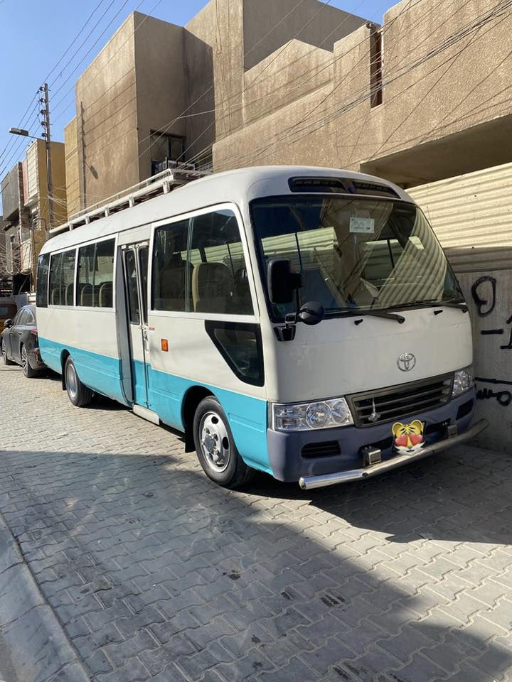 السلام عليكم كوستر 2014 كامله الاخير دوشمه ستاركس ست تايرات تبريد محور السعر 330وبيها مجال مكاني بغداد***********
