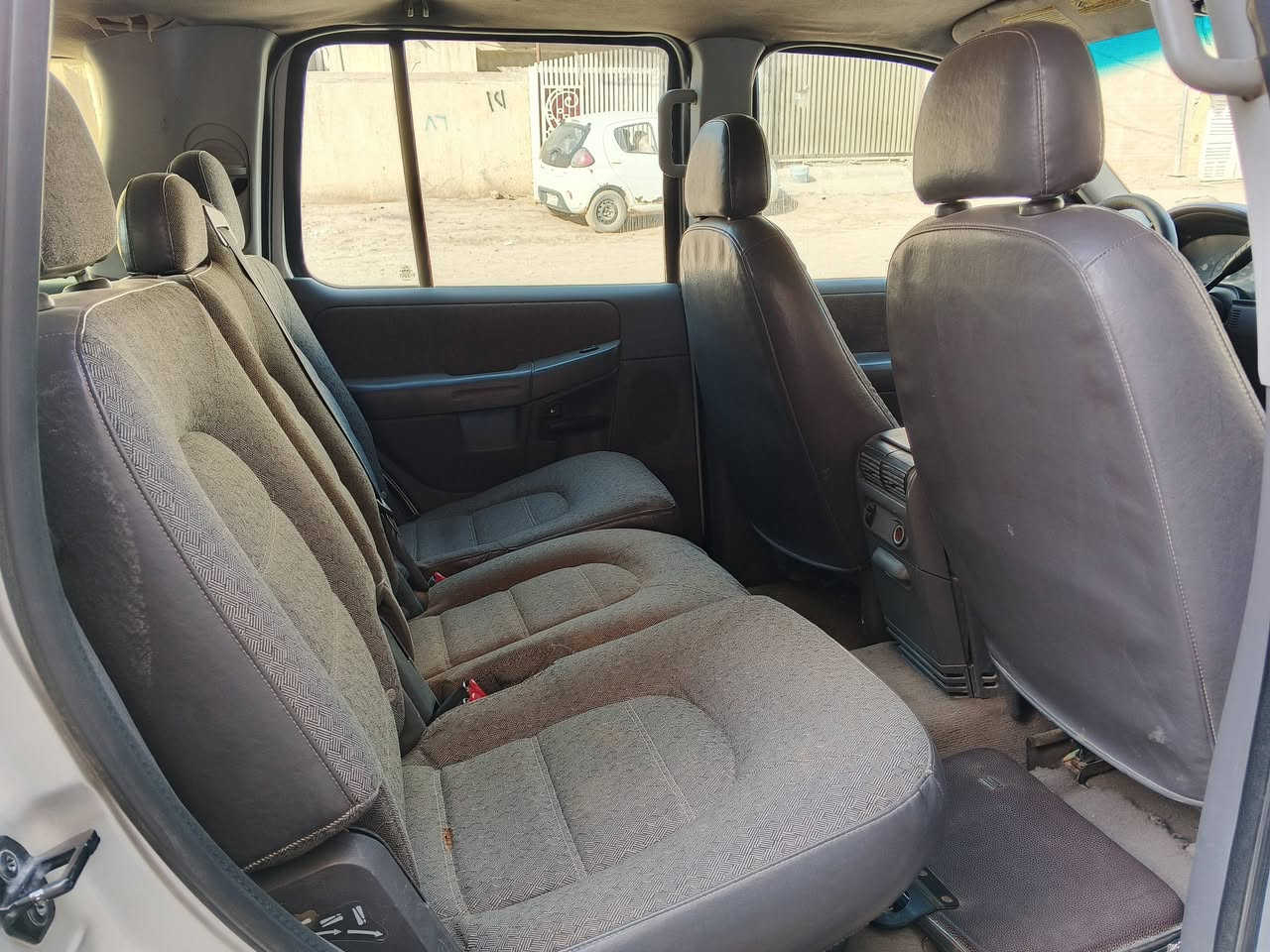 سيارة مزاد
موديل 2004 محرك 4000
فورد اكسبلور
اوراقهه الرسميه الاصليه مع كتاب المزاد الاصلي جاهزه
اتريد وكالة او مكاتبه
الموقع الحله
غير متواجد على الفيس
أتصل بلرقم ***********
