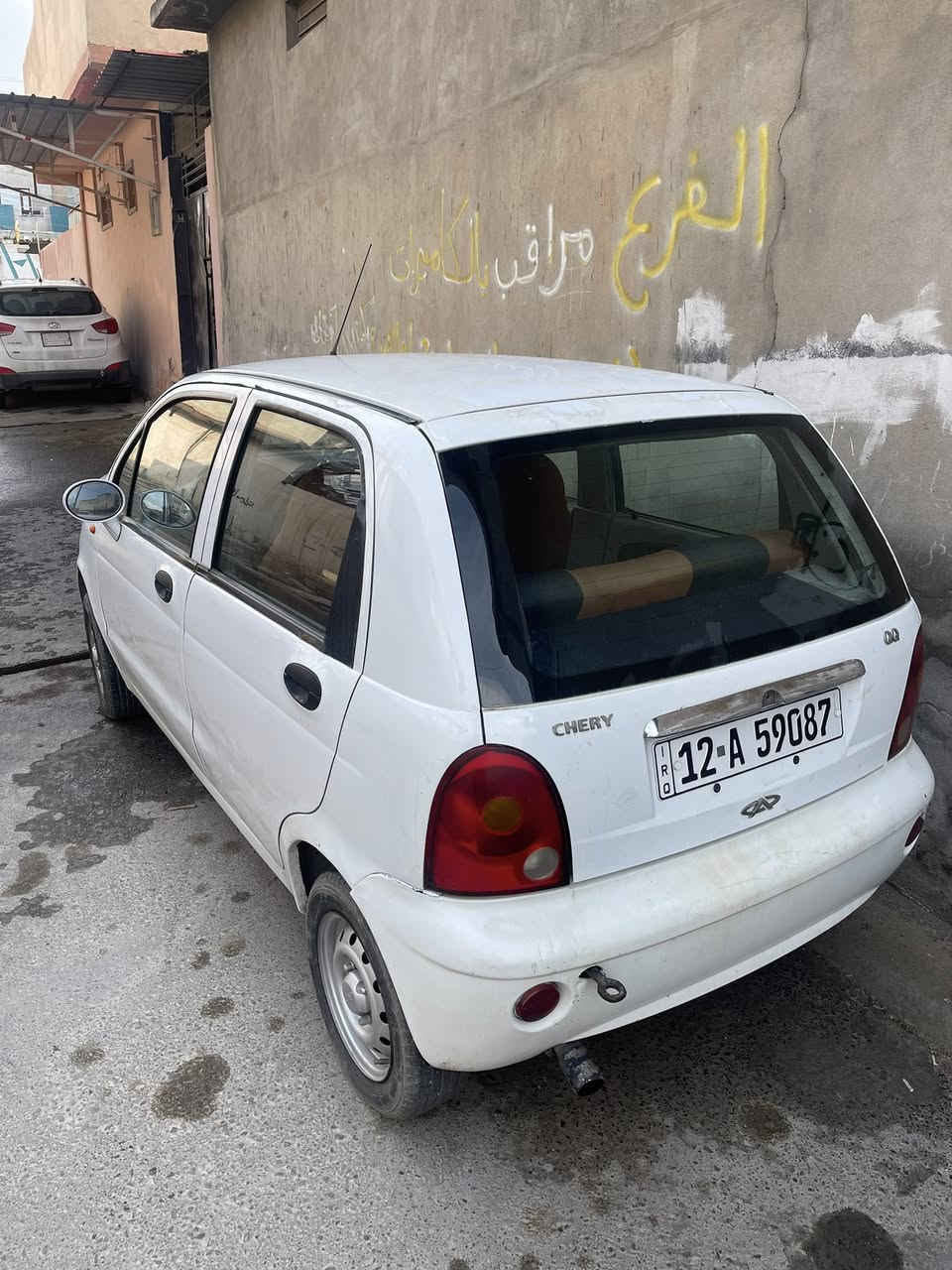 كوكو 2013 كير عادي للبيع
بيها جاملغ وشويه من الباب صبغ 
يعني قطعة ونص
وبيها بابين بارد
بدون دواخل
كير محرك شرط 
رقم نينوى مسطره 
تحويل او وكالة 
سياره جاهزه ماتحتاج اي مصرف  
مكان السياره موصل الايسر 
السعر 36 بيها مجال 
التواصل ع الرقم 
*********** بيه واتساب
