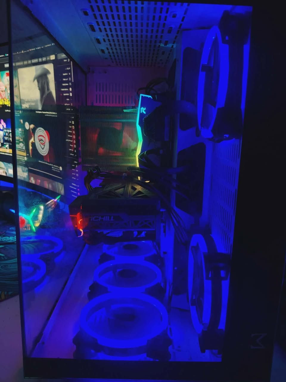 كيس كامل سعره 950
كرت الشاشة ichill  3070 // 4مراوح وحدة صغيرة تصير صفح+شريط RGB جانبي
المعالج intel core i5 10400f 
المذر بورد Gigabyte H510H
الرامات 16GB (2×8) T.force RGB 
المبرد هوائي COOLER MASTER T400i GAS RGB
الباور سبلاي 650 ثيرماتك +80
ال SSD 120GB گينگستون 
ال HHD 2 تيرا 
الكيس اگواريوس 7 مراوح


**إذا كنت صاحب هذا الإعلان وتريد حذفه لأي سبب، رجاءا أرسل رسالة إلى الدعم الفني**