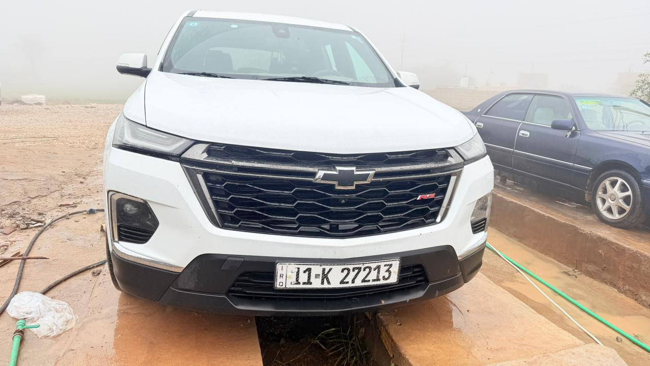 ترافرس موديل 23
فول 1/1

فتحتين بنوراما 

كشنات منفصل 

ماشيه 93

سعر 275واتساب ***********
